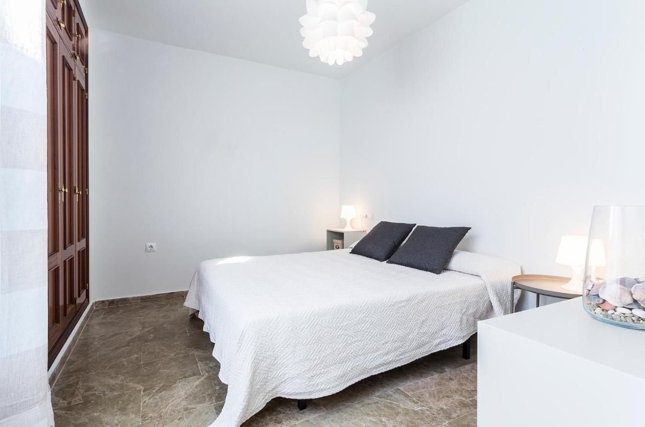 Appartement Azvalia - La Estacion, Piscina Y Junto A La Renfe à El Puerto de Santa María Extérieur photo