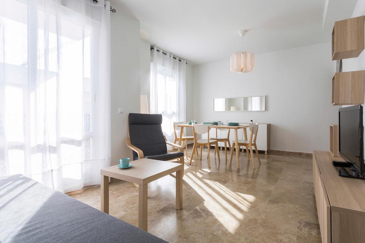 Appartement Azvalia - La Estacion, Piscina Y Junto A La Renfe à El Puerto de Santa María Extérieur photo